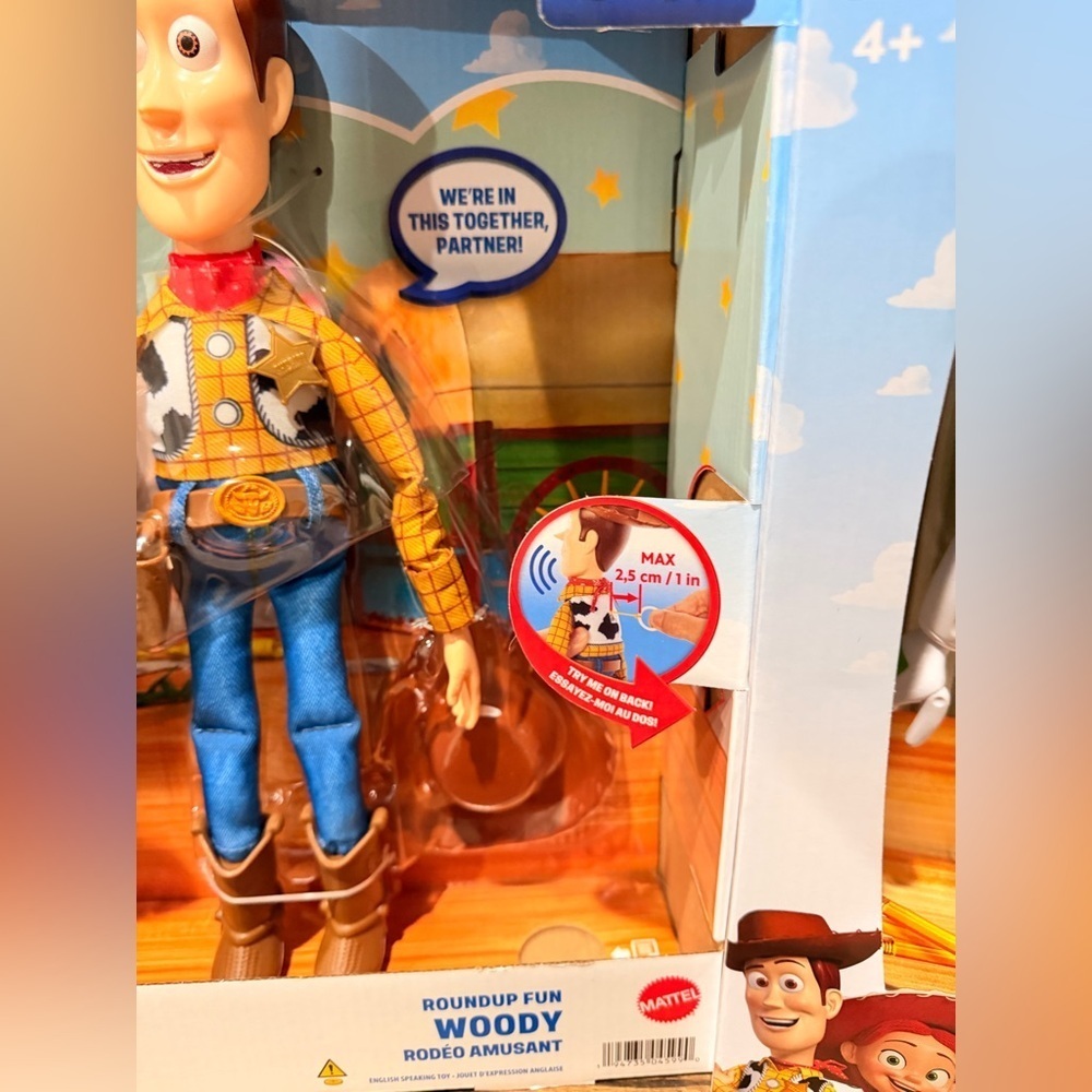 Disney Toy Story Roundup Fun Woody Doll 30+ Phrases Iconic Western Outfit - Picture 5 of 6